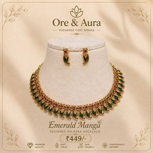Emerald Manga Designed Palakka Necklace with matching earrings